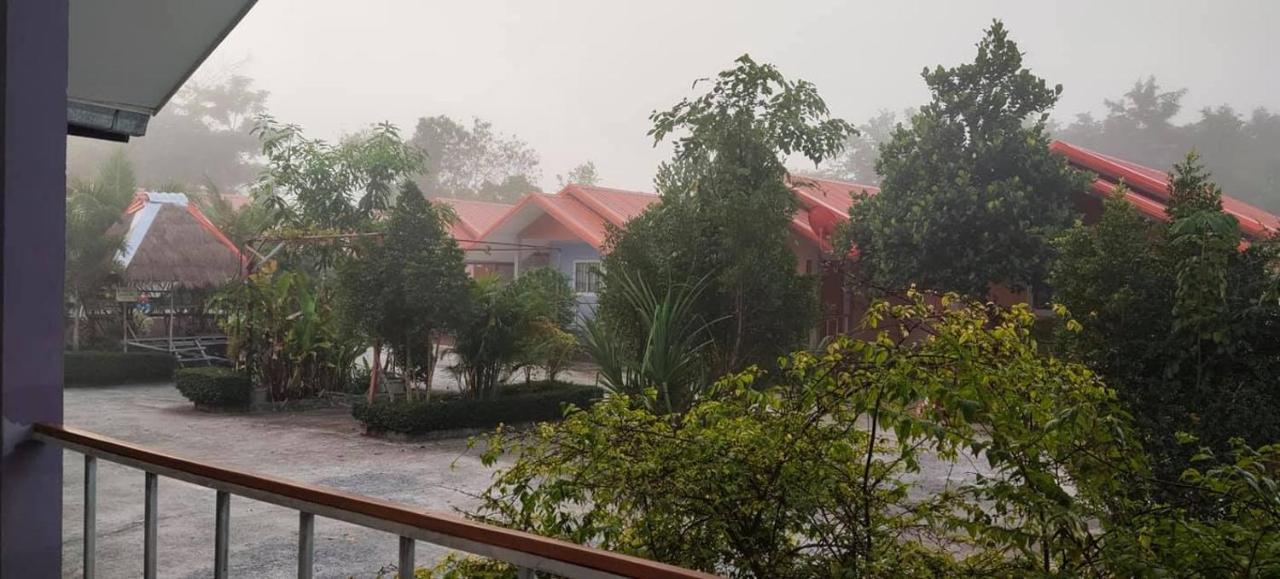 อวบอิ๋มรีสอร์ท #ที่พักภูกระดึง Ban Nong Tum Ngoại thất bức ảnh